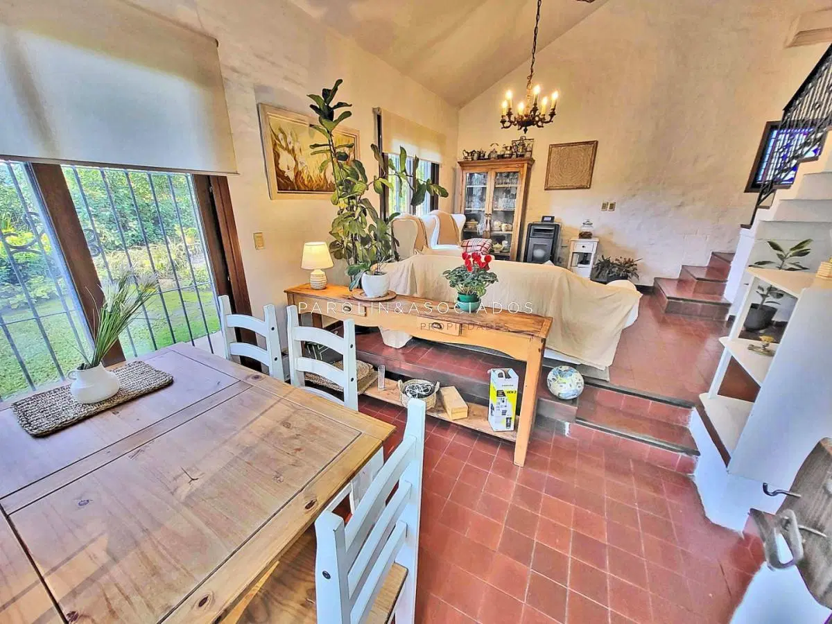 Espectacular casa en Pinares para vivirla todo el año! 2