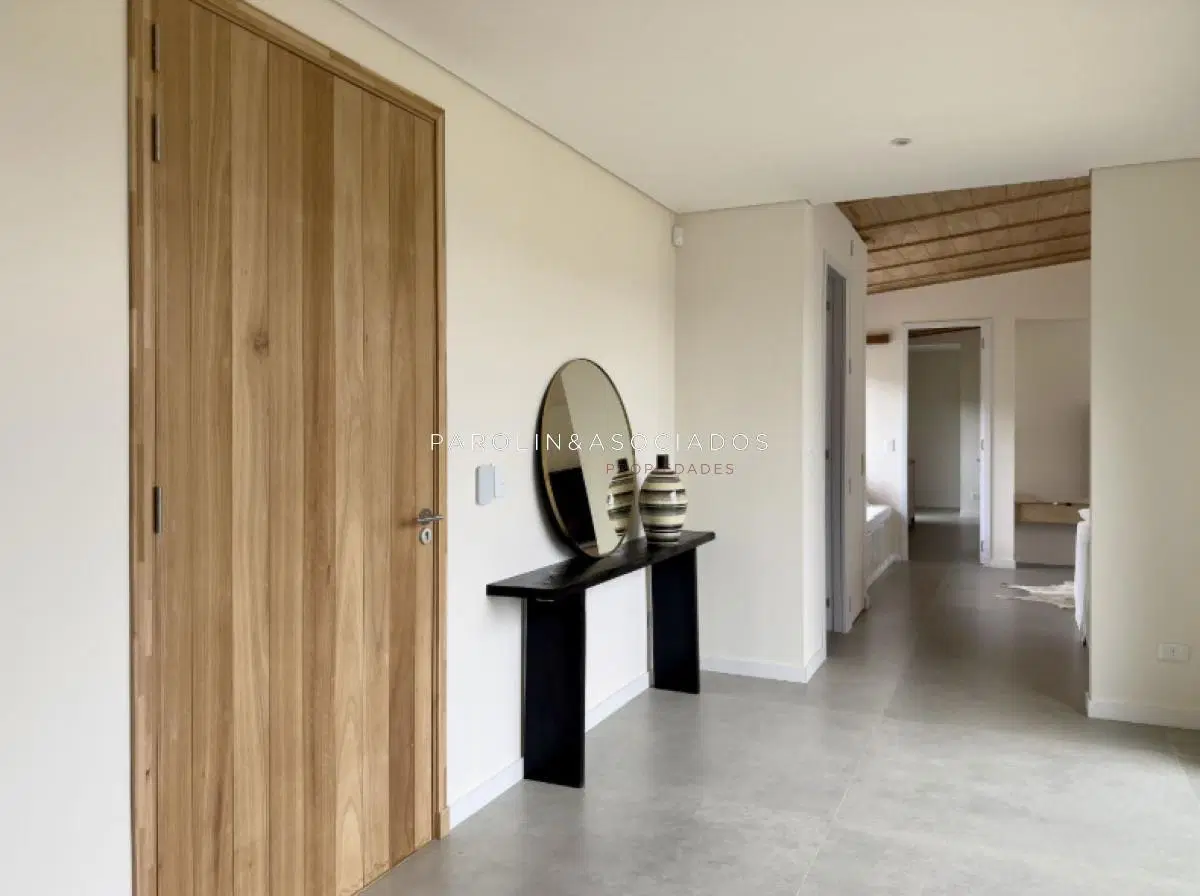 Casa en Venta de 4 Dormitorios en Suite, Pueblo Mio Manantiales 8