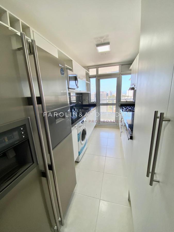 Foto de Apartamento en venta en Seasson Tower., imagen 3