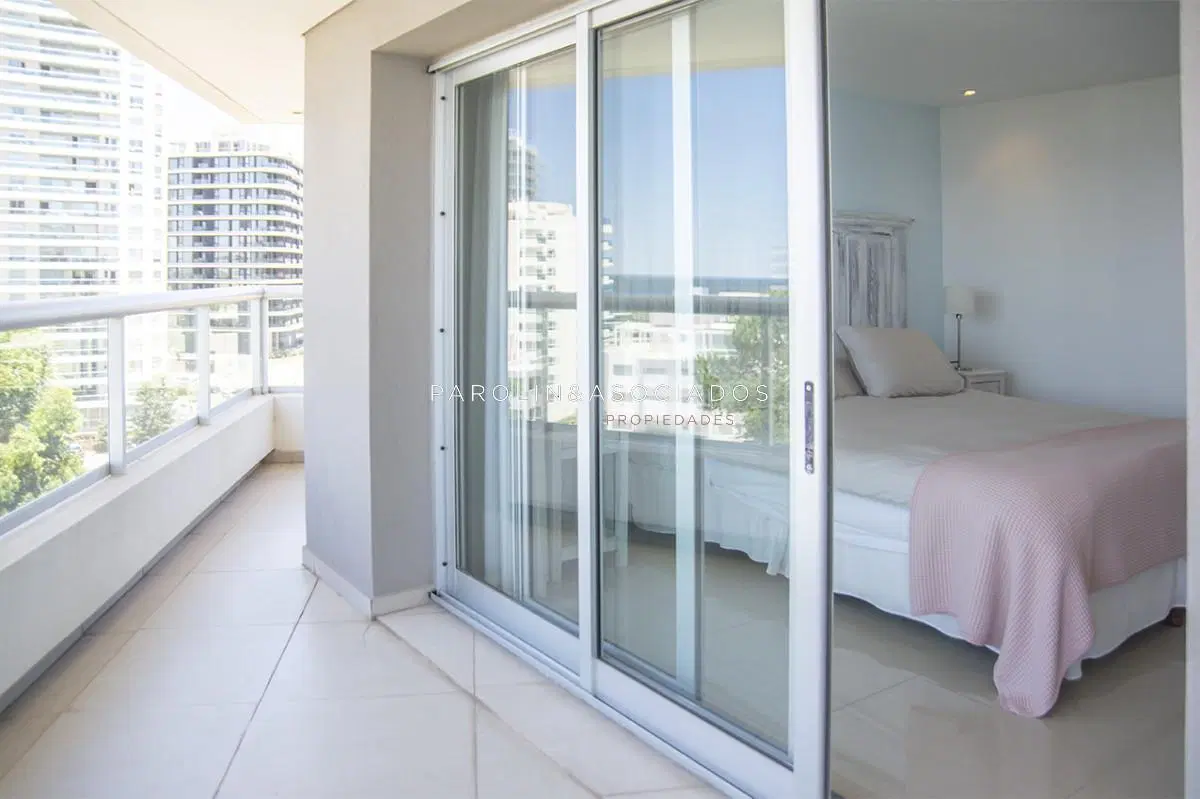 Apartamento de 3 dormitorios en Brava Biarritz, Punta del Este 4