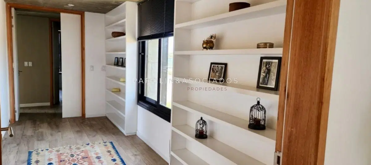 Casa en Venta de 4 Dormitorios en Pueblo Mio, Manantiales 3