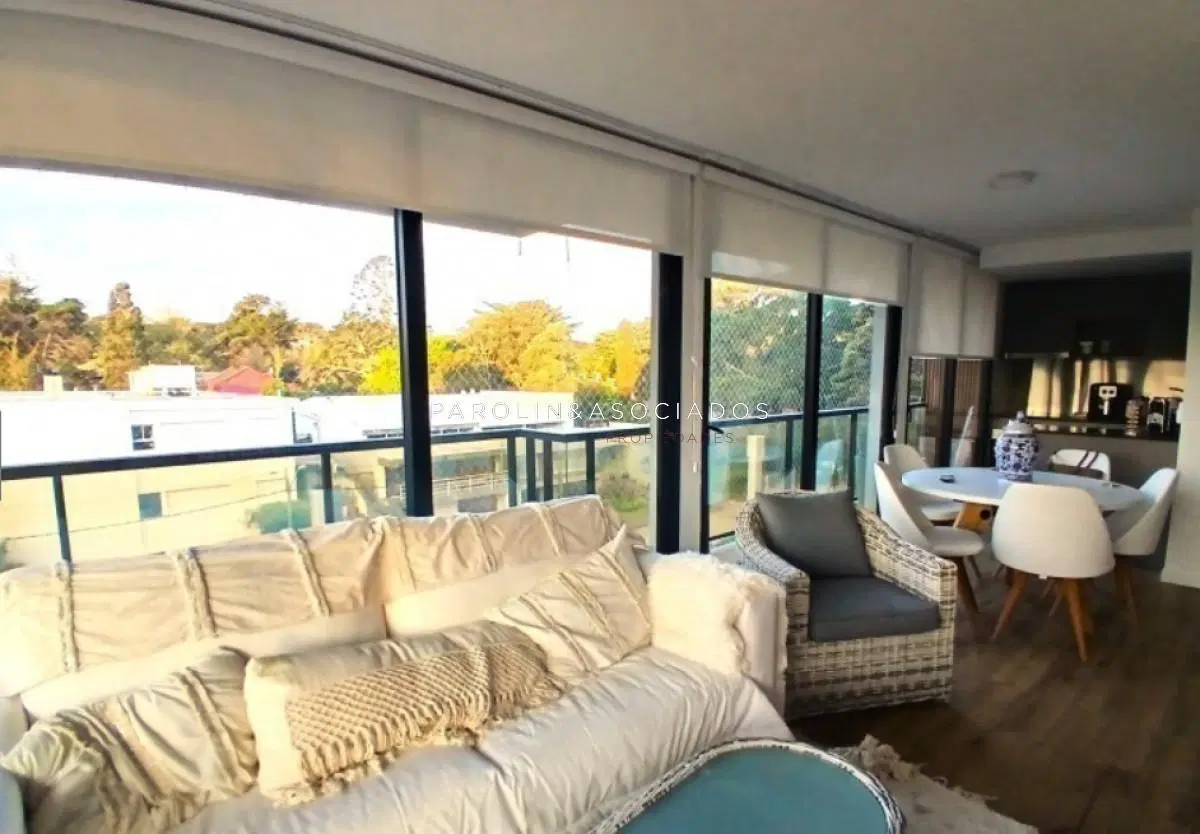 Departamento en Venta de 2 Dormitorios en Mansa inn Beach, Mansa Punta del Este 8