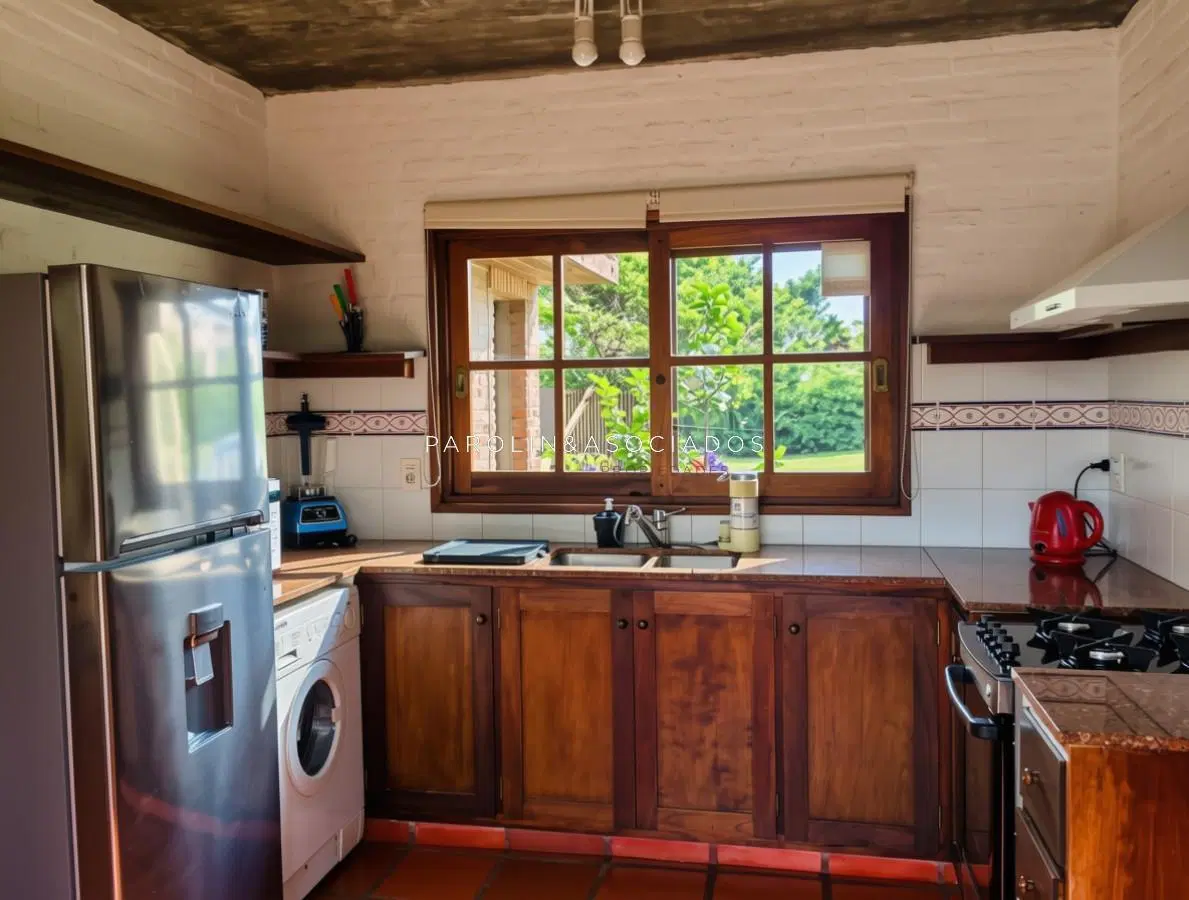 Casa alquiler venta Montoya 3