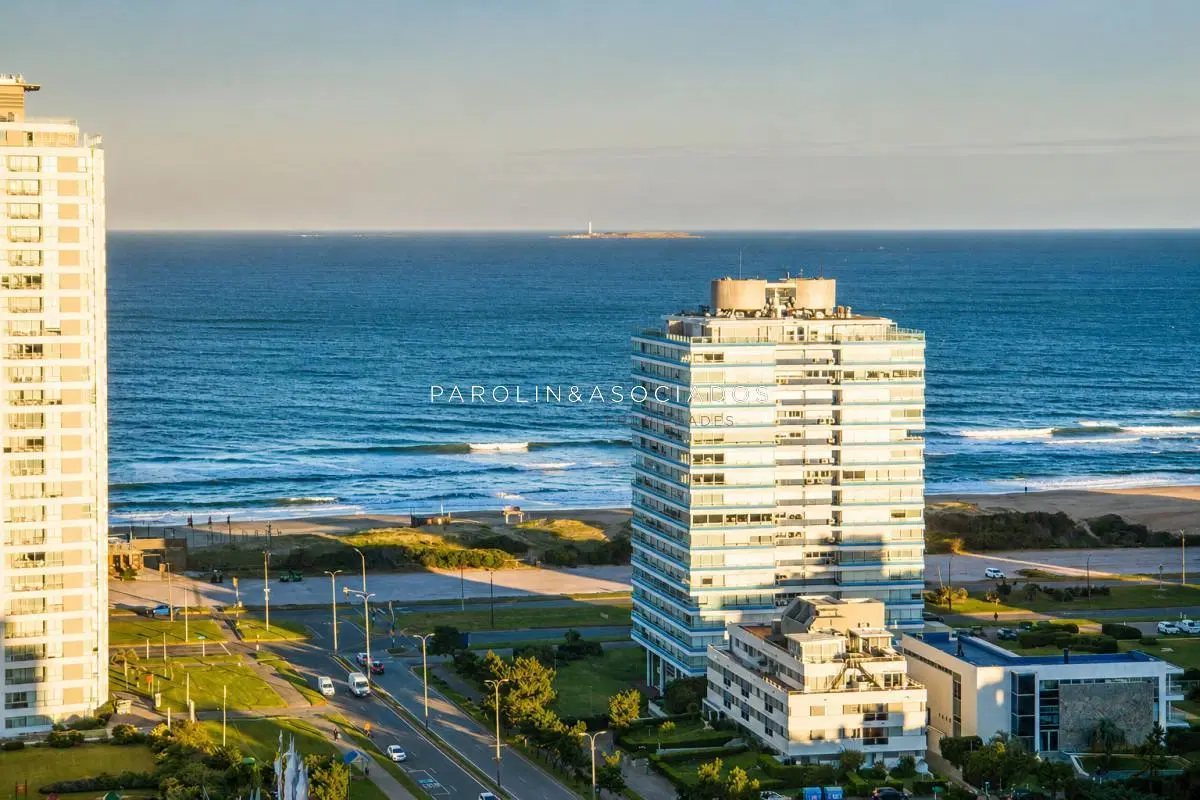 Oportunidad en Torre One 3