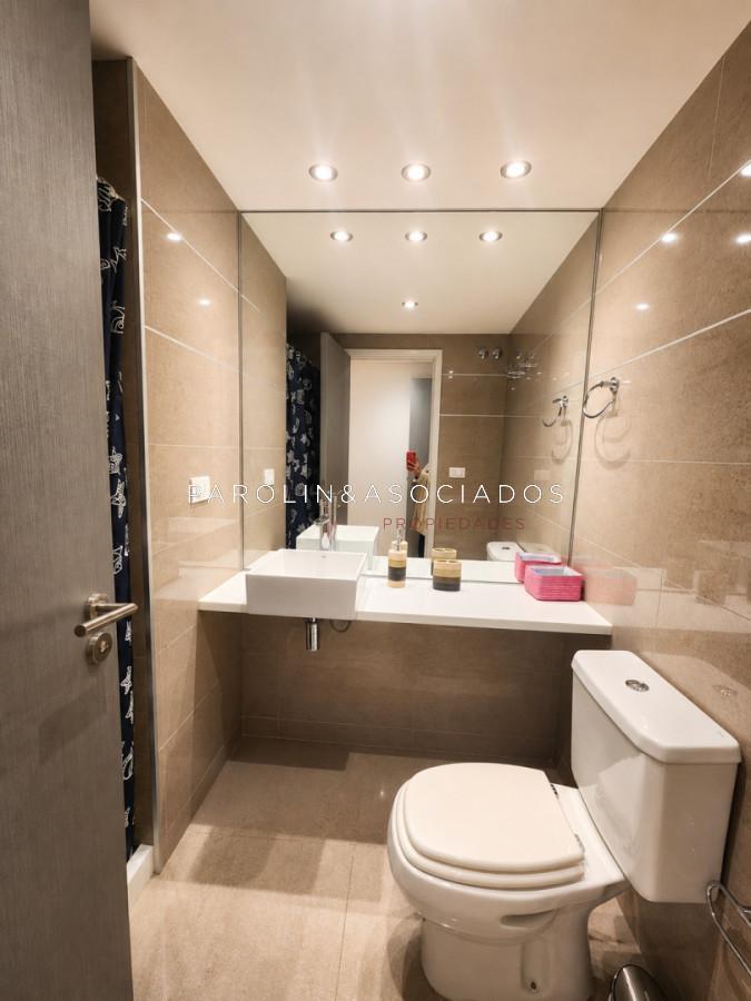 Foto de En venta apartamento de 2 dormitorios, en Mansa Punta del Este, imagen 4