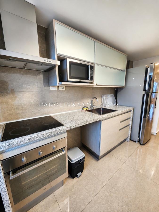 Foto de En venta apartamento de 2 dormitorios, en Mansa Punta del Este, imagen 5