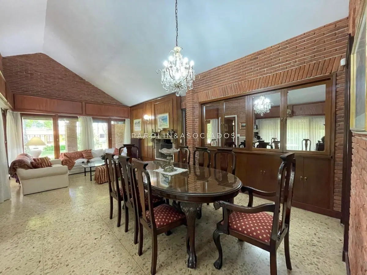 Casa en Punta del Este playa mansa a metros del mar 8