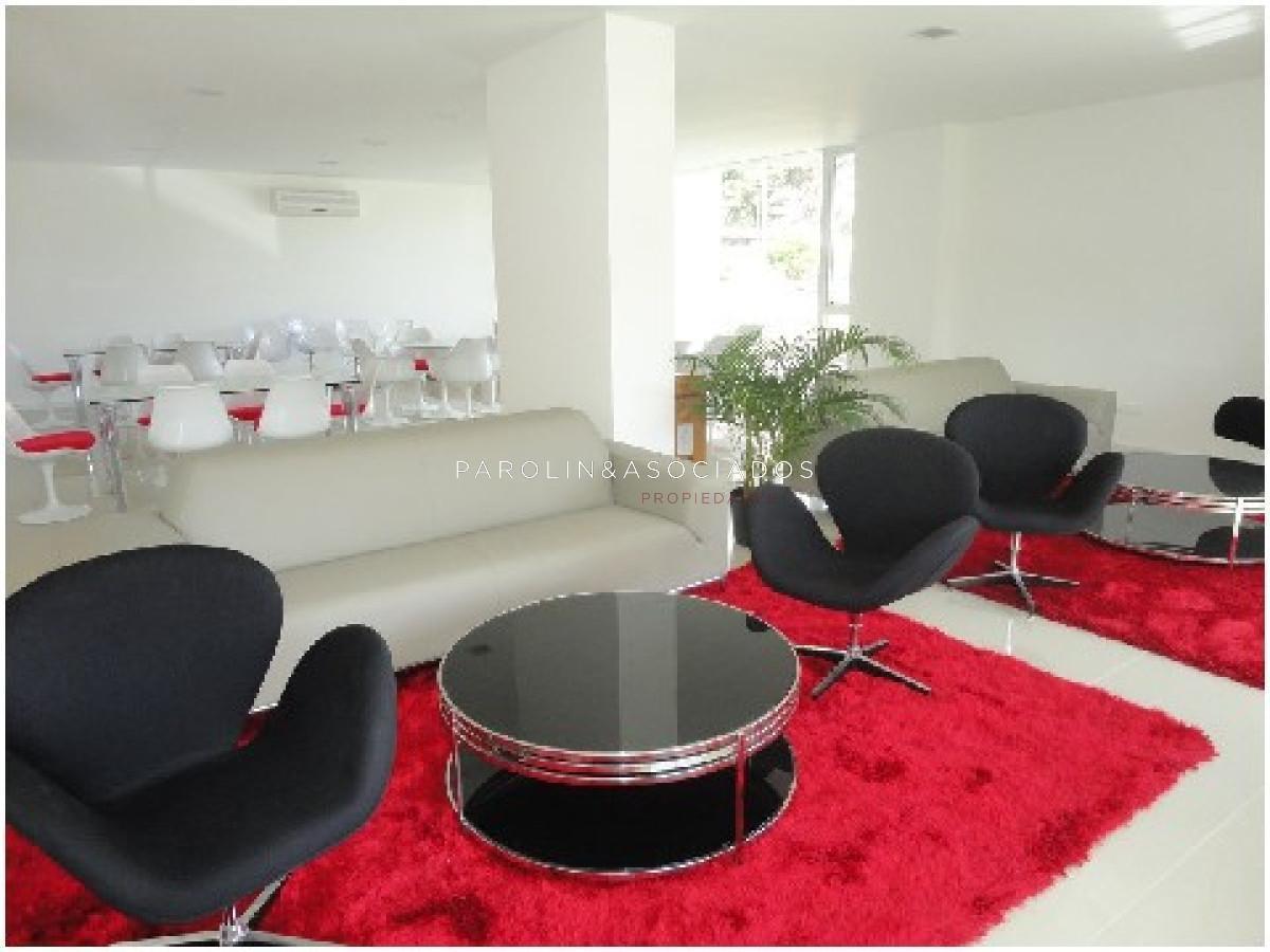 Foto de Departamento en Venta de 2 Dormitorios en Edificio Botavara, Punta del Este, imagen 3