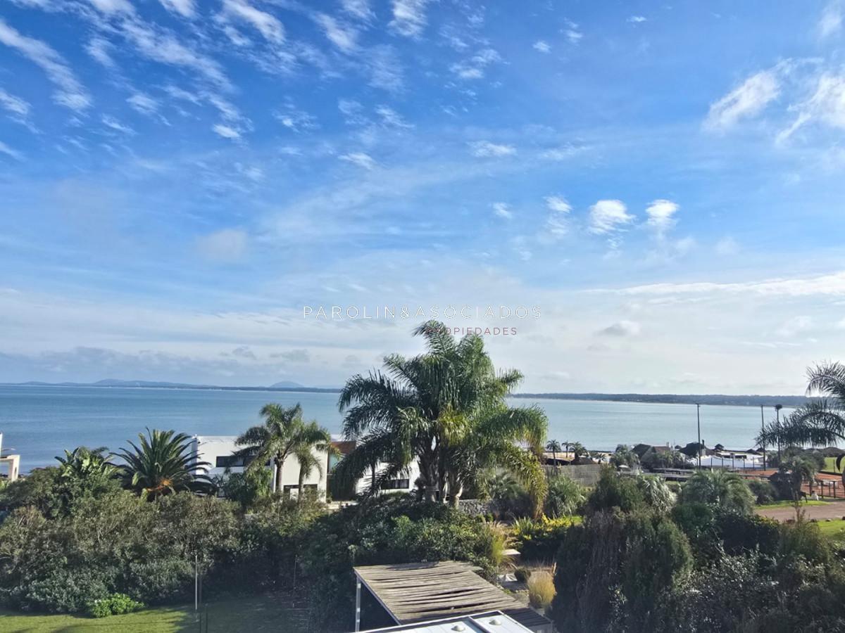 Foto de Hermosa Casa en Venta con Vista al Mar en Punta Ballena, imagen 5