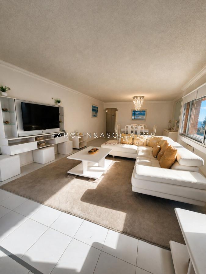 Foto de Apartamento de 3 dormitorios en Playa brava, imagen 2