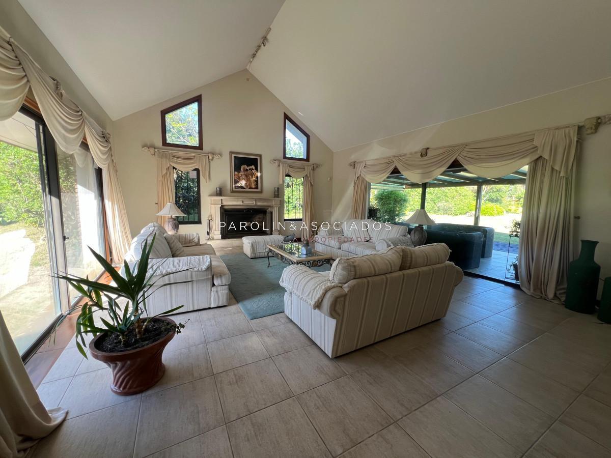 Foto de Casa de 7 Dormitorios a Pasos del Mar en Mansa, imagen 3