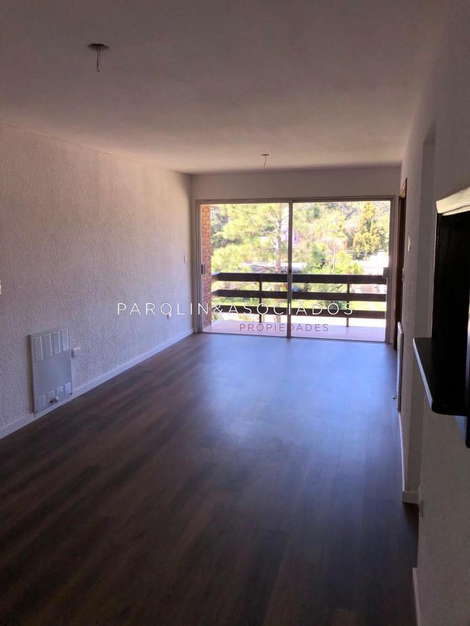 Foto de Vende apartamento de 3 dormitorios en Playa Mansa, Punta del Este, imagen 1