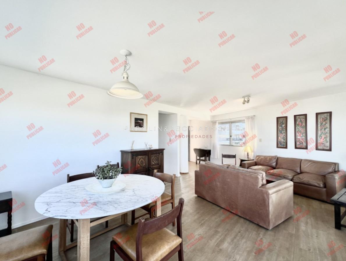 Foto de Departamento en Venta de 3 Dormitorios + dependencia en Playa Mansa, imagen 4