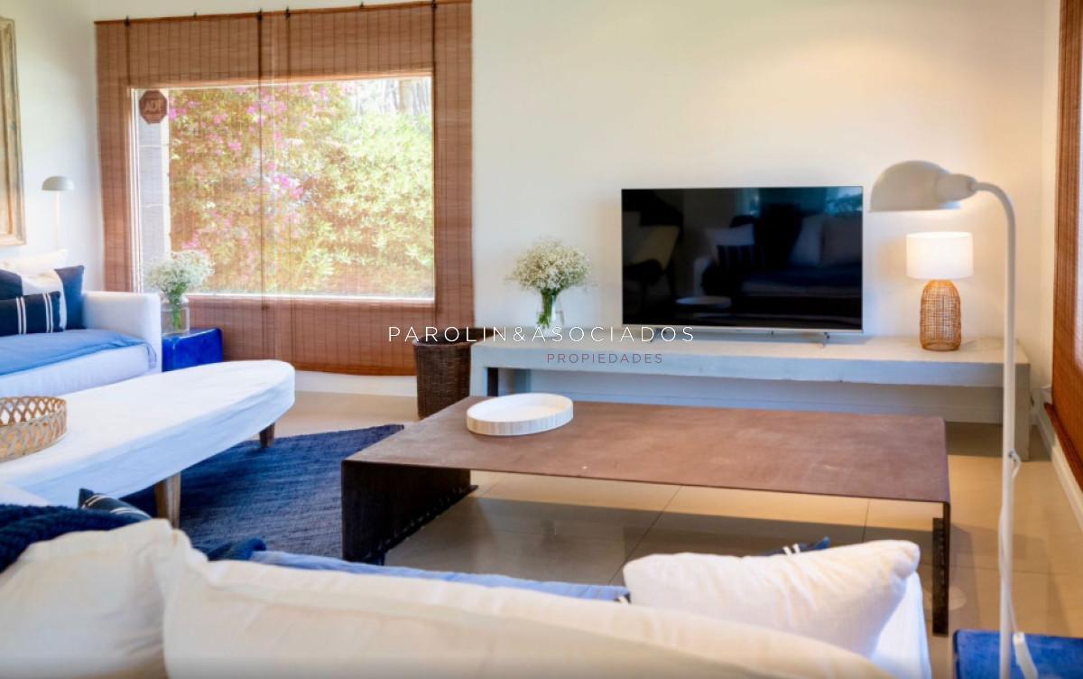 Foto de Venta de Casa 4 dormitorios, Manantiales, Punta del Este, imagen 1