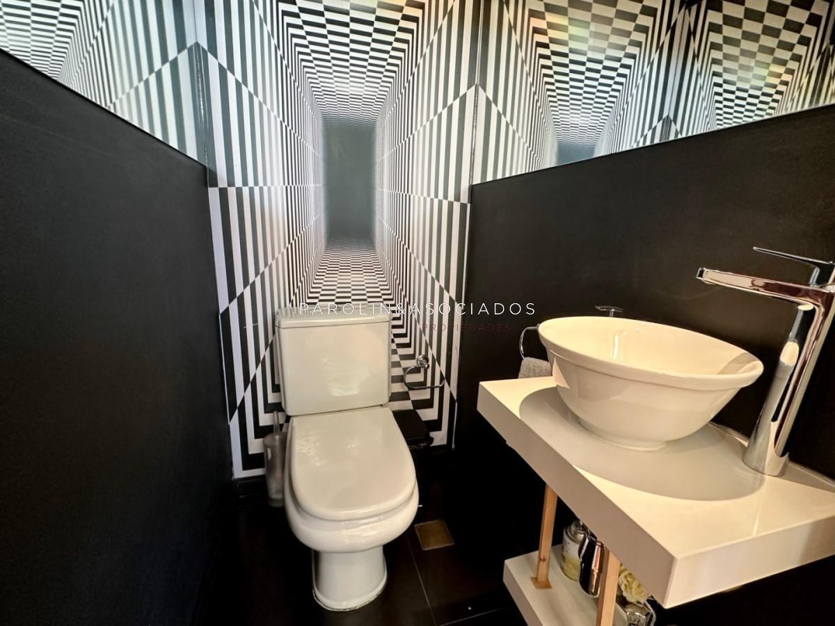Foto de Duplex en Venta de 3 Dormitorios en Millenium Tower. Playa Mansa, Punta, imagen 2