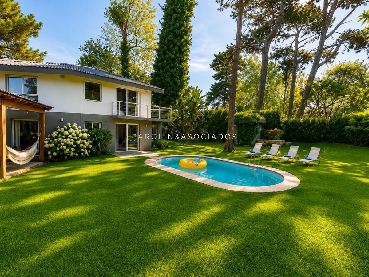Foto de Casa en Golf - Punta del Este a pasos del mar, imagen 2