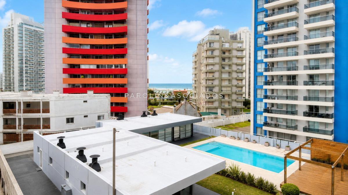 Foto de Apartamento 2 dormitorios en venta y alquiler Playa Mansa Punta del Este, imagen 4