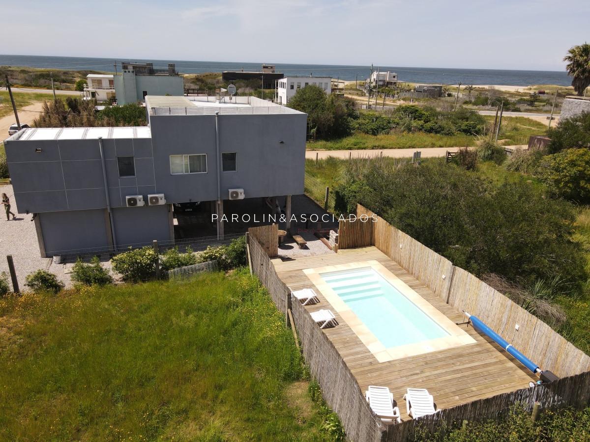Foto de Casa en venta de 3 dormitorios en Santa Monica, Punta del Este., imagen 1