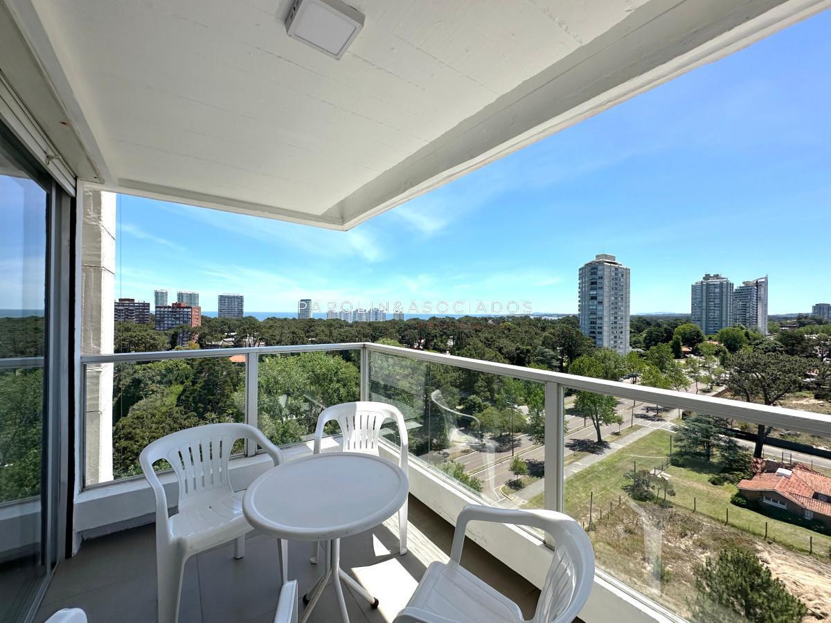 Foto de Apartamento en venta de 2 dormitorios en edificio Parquemar Bosque, imagen 2