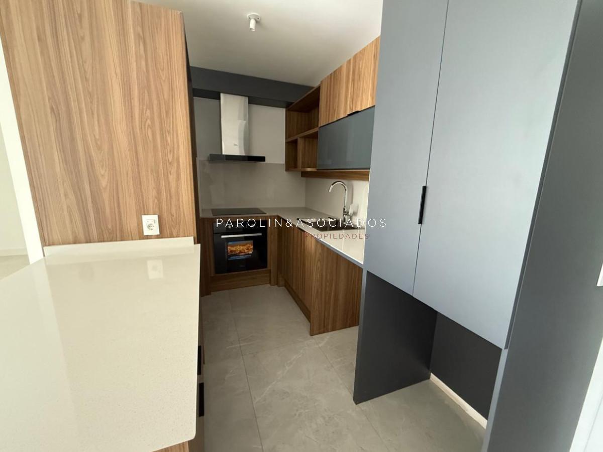 Foto de Departamento de 1 dormitorio y medio en edificio View ll, Punta del Este, imagen 1