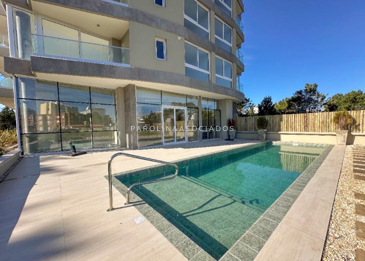 Foto de Departamento de 1 dormitorio y medio en edificio View ll, Punta del Este, imagen 3