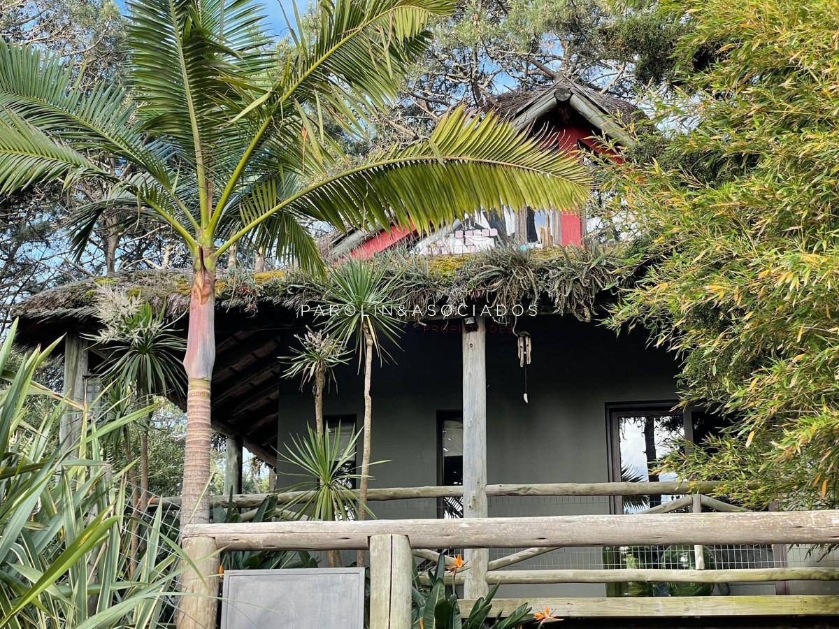 Foto de CASA DE 2 DORMITOTIORIOS EN MONTOYA LA BARRA PUNTA DEL ESTE, imagen 2