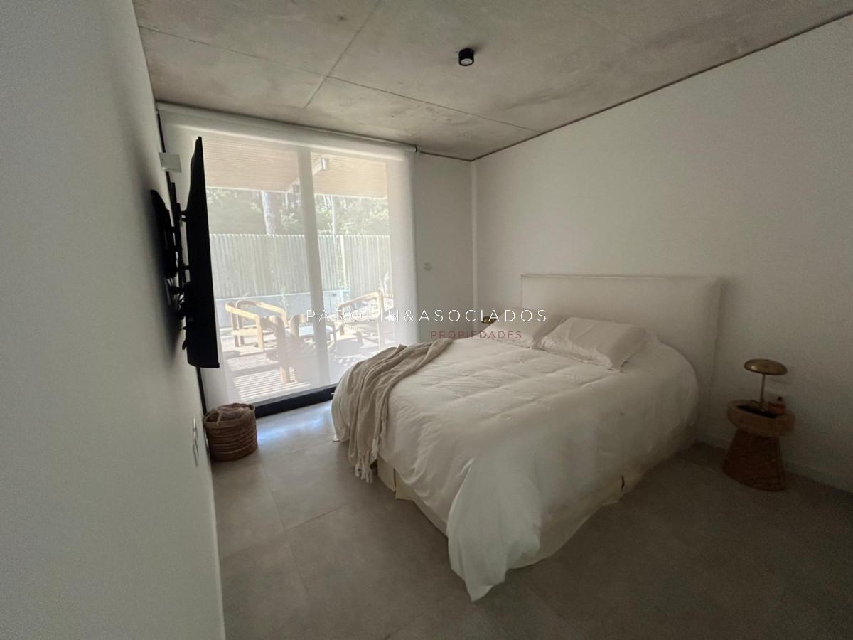 Foto de Departamento en Venta de 2 dormitorios en La Juanita, Punta del Este, imagen 3