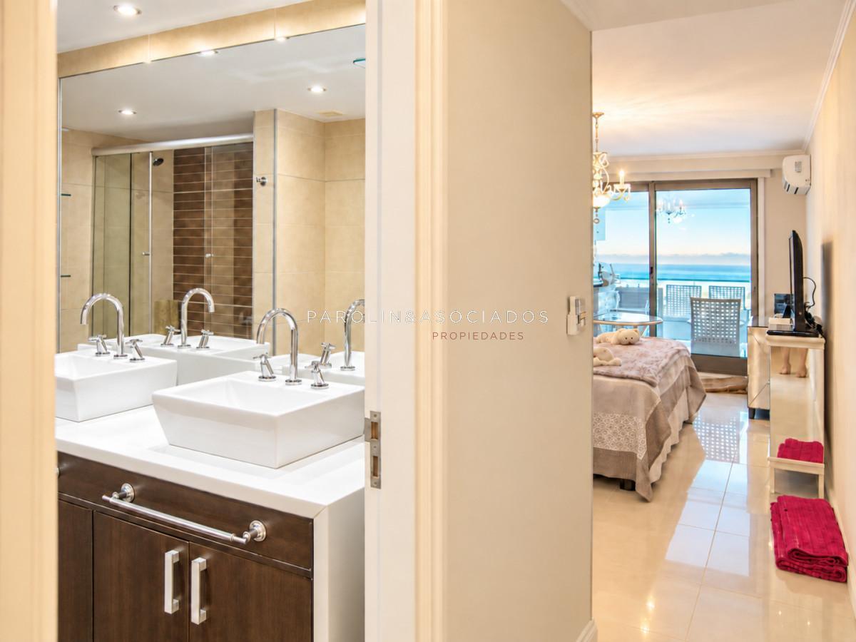 Foto de Hermoso departamento en edificio Imperiale en alquiler, 3 dormitorios, imagen 3