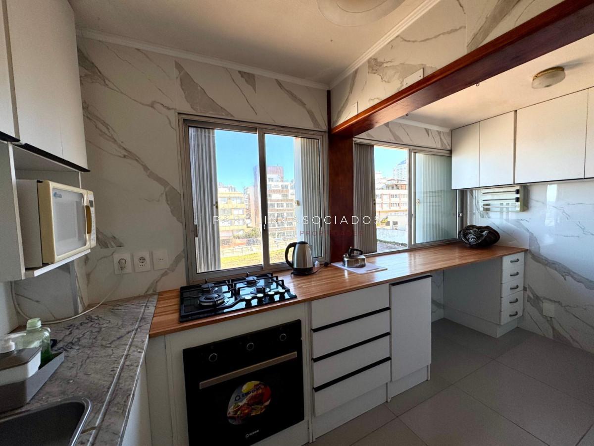 Foto de Excelente apatamento en venta en playa emir, imagen 3