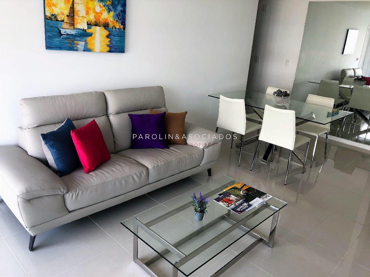 Foto de Icon Brava Tower| Parada 6 de Playa Brava, Punta del Este, imagen 3