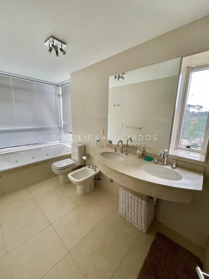 Foto de Departamento en venta en Sea & Forest, Oportunidad en Punta del Este, imagen 3