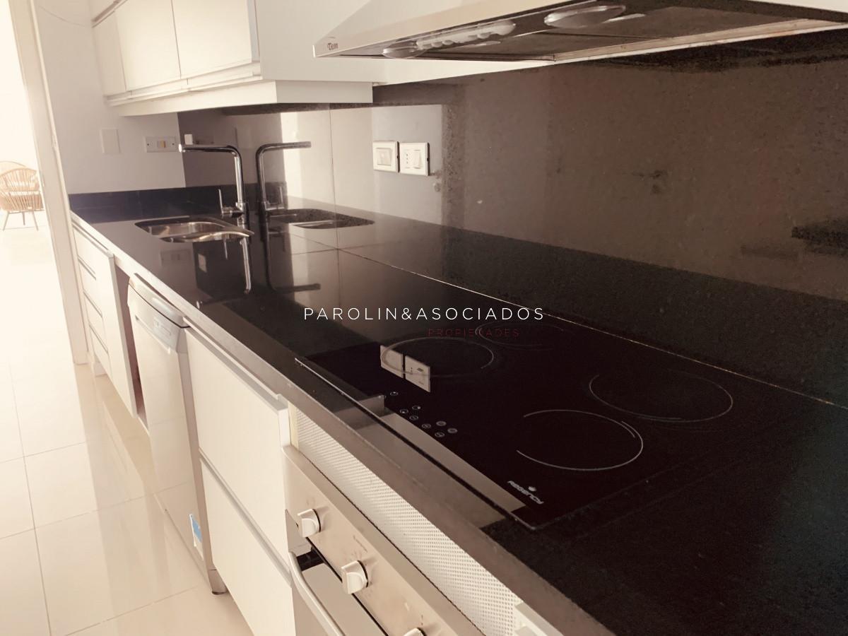 Foto de Departamento en venta en Horizonte, Oportunidad en Punta del Este, imagen 5