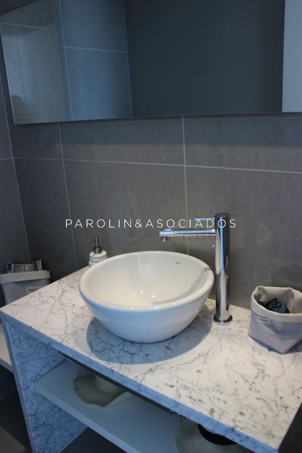 Foto de Departamento en venta en One I, Oportunidad en Punta del Este, imagen 2