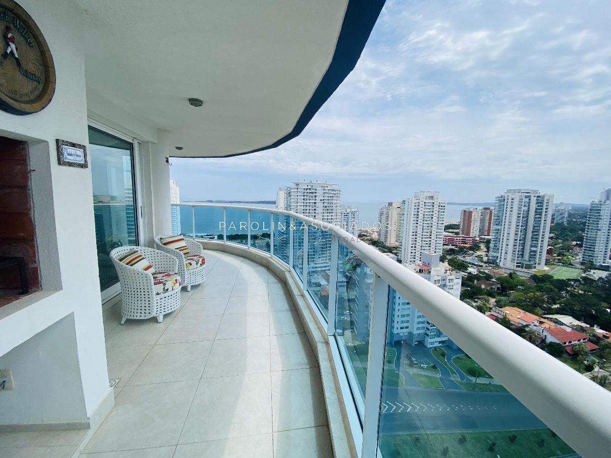 Foto de Departamento en venta en Casino Tower, Oportunidad en Punta del Este, imagen 2
