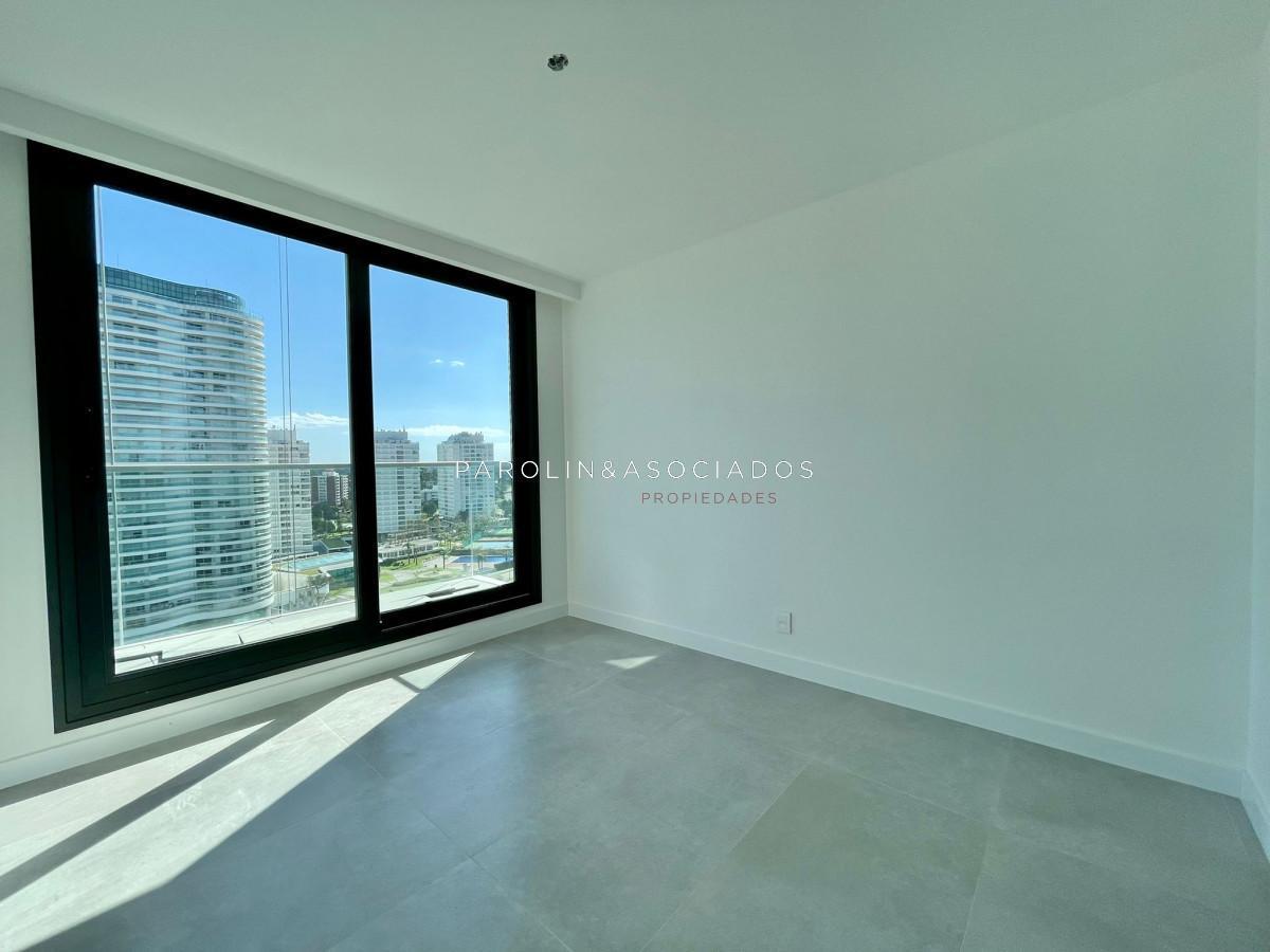 Foto de Departamento en venta en Venetian Luxury Residences, Oportunidad en, imagen 2