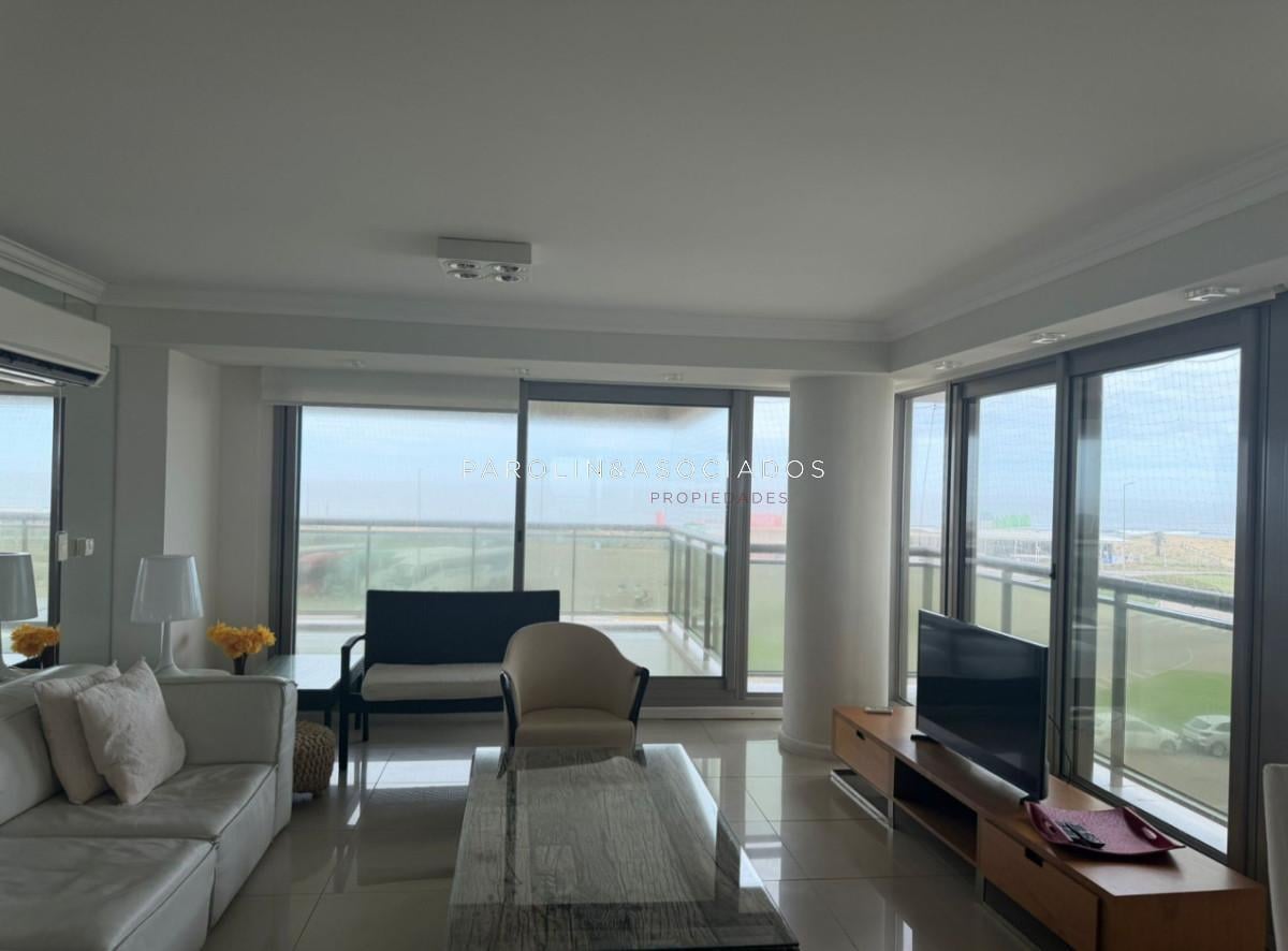 Foto de Departamento en venta en Torre Imperiale I, Oportunidad en Punta del, imagen 2