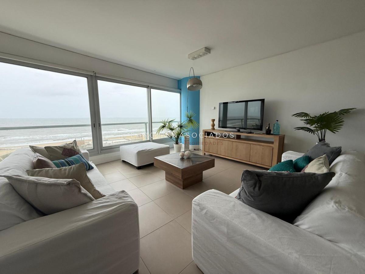 Foto de Departamento en venta en Le Parc I, Oportunidad en Punta del Este, imagen 2