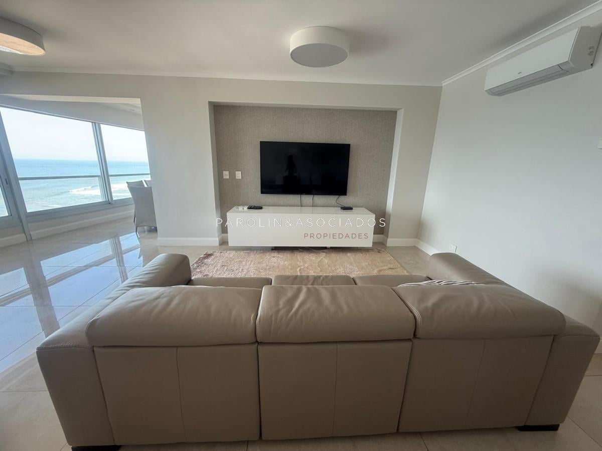 Foto de Departamento en venta en Le Parc II, Oportunidad en Punta del Este, imagen 2