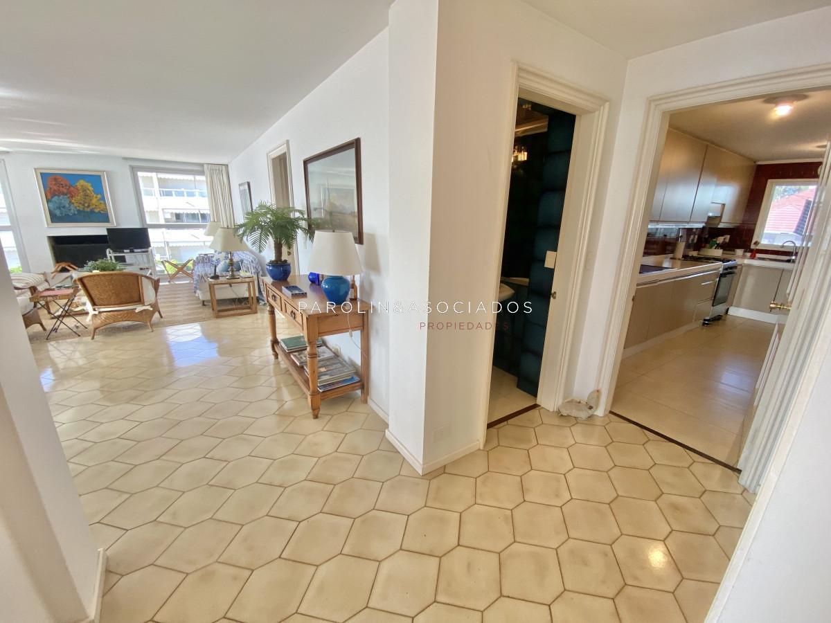 Foto de Departamento en venta en Brioni, Oportunidad en Punta del Este, imagen 4
