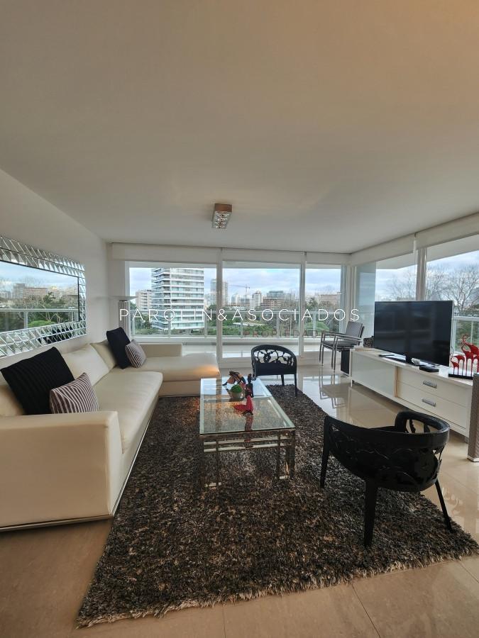 Foto de Departamento en venta en One I, Oportunidad en Punta del Este, imagen 2
