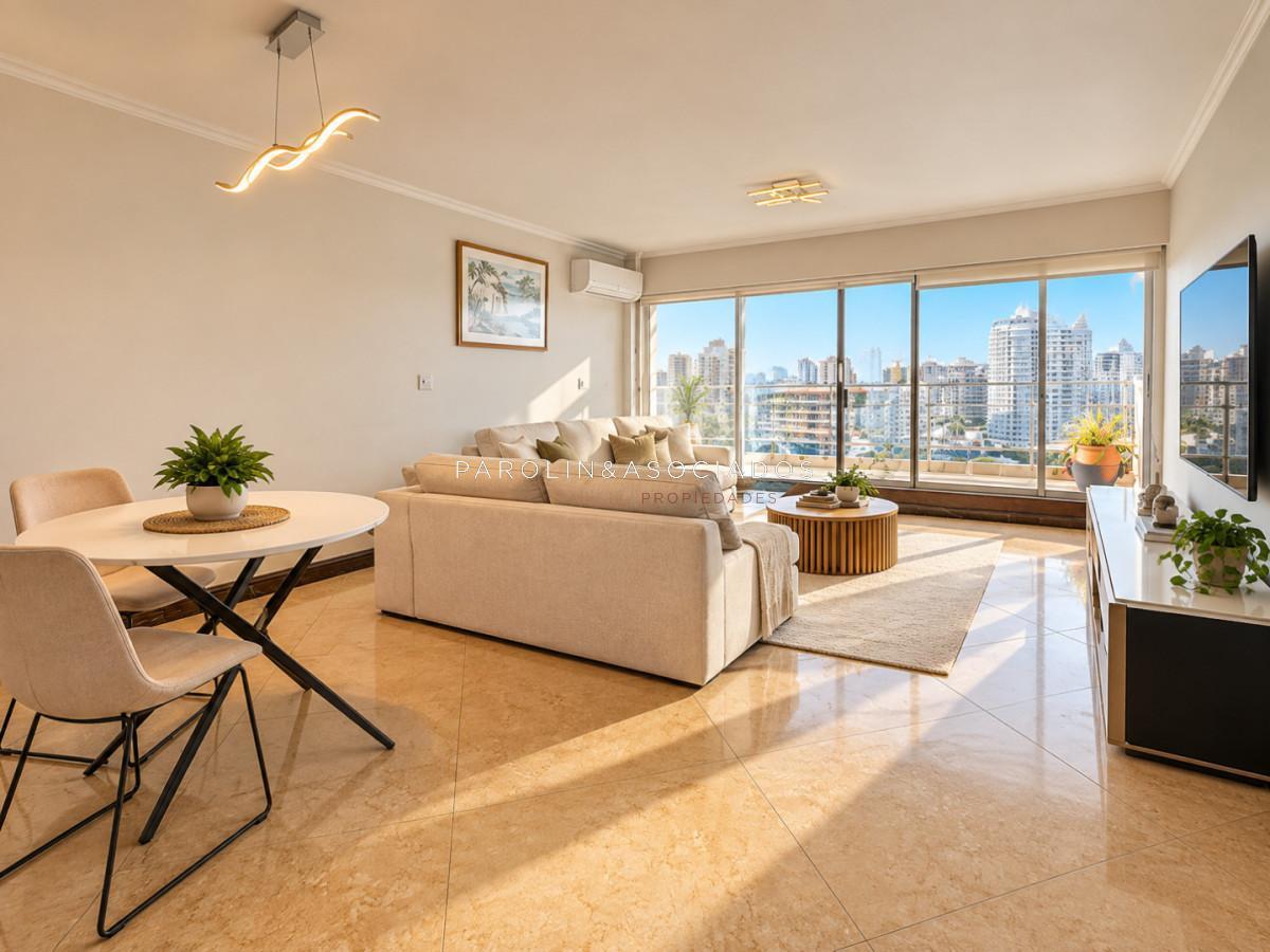 Foto de Departamento en venta en Ocean Tower, Oportunidad en Punta del Este, imagen 1