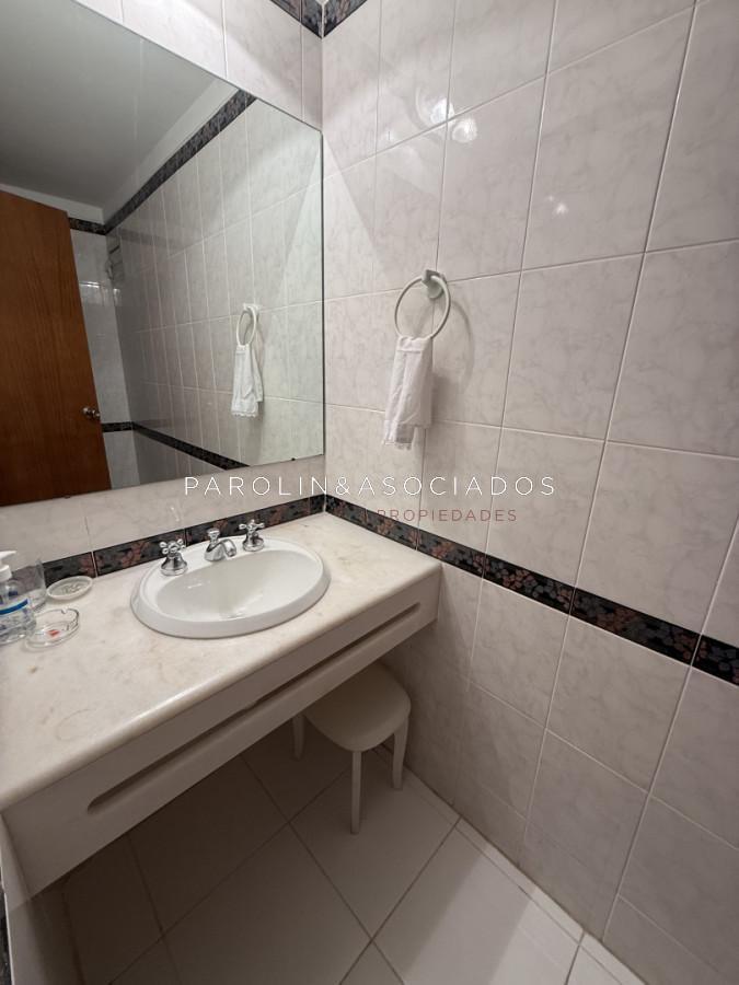 Foto de Departamento en venta en Ocean Tower, Oportunidad en Punta del Este, imagen 2