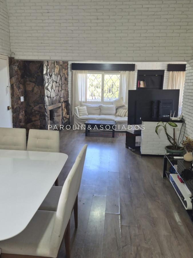 Foto de Casa en Venta de 3 Dormitorios en Pinares, Punta del Este, imagen 1