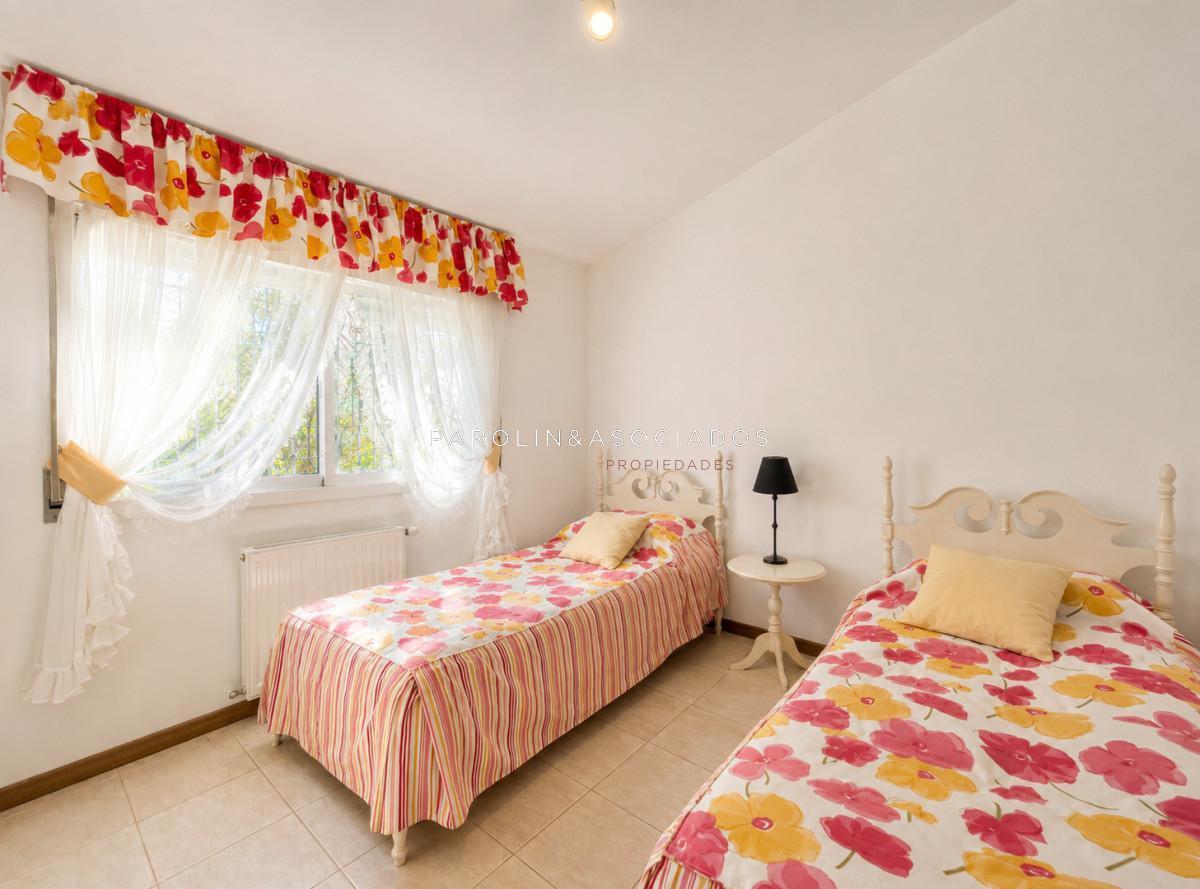 Foto de Casa en Venta Pinares, imagen 3