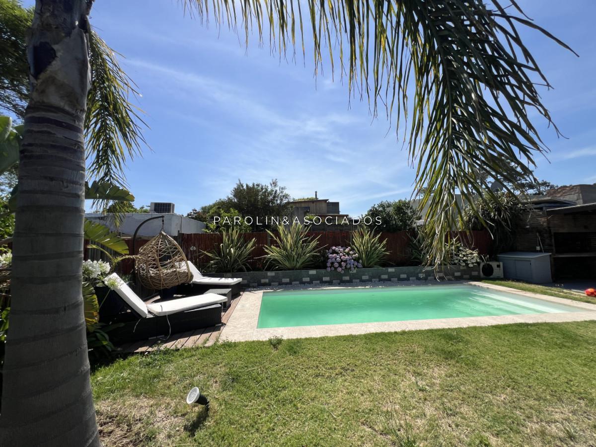 Foto de Venta de casa de 3 dormitorios en Manantiales, imagen 2