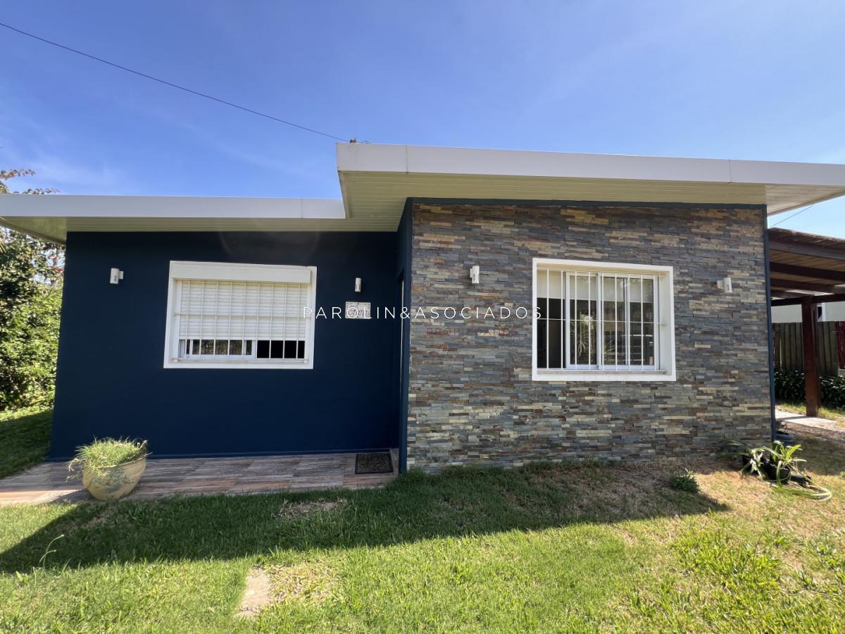 Foto de Venta de casa de 3 dormitorios en Manantiales, imagen 3