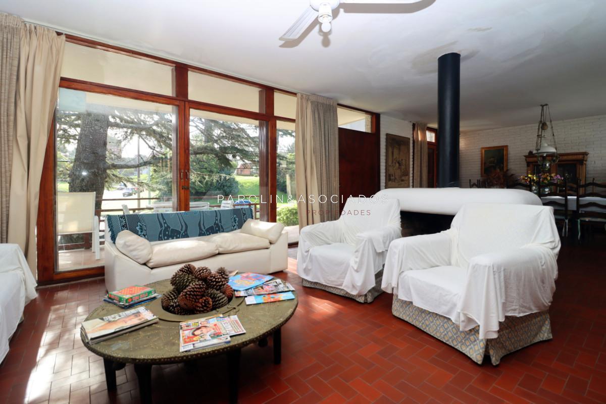 Foto de Linda Casa de 3 Dormitorios en Pda. 16 de Playa Mansa, imagen 1