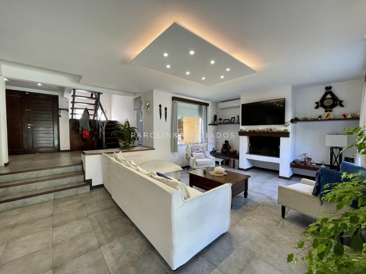 Foto de Venta casa 4 dormitorios Pinares Punta del Este, imagen 4
