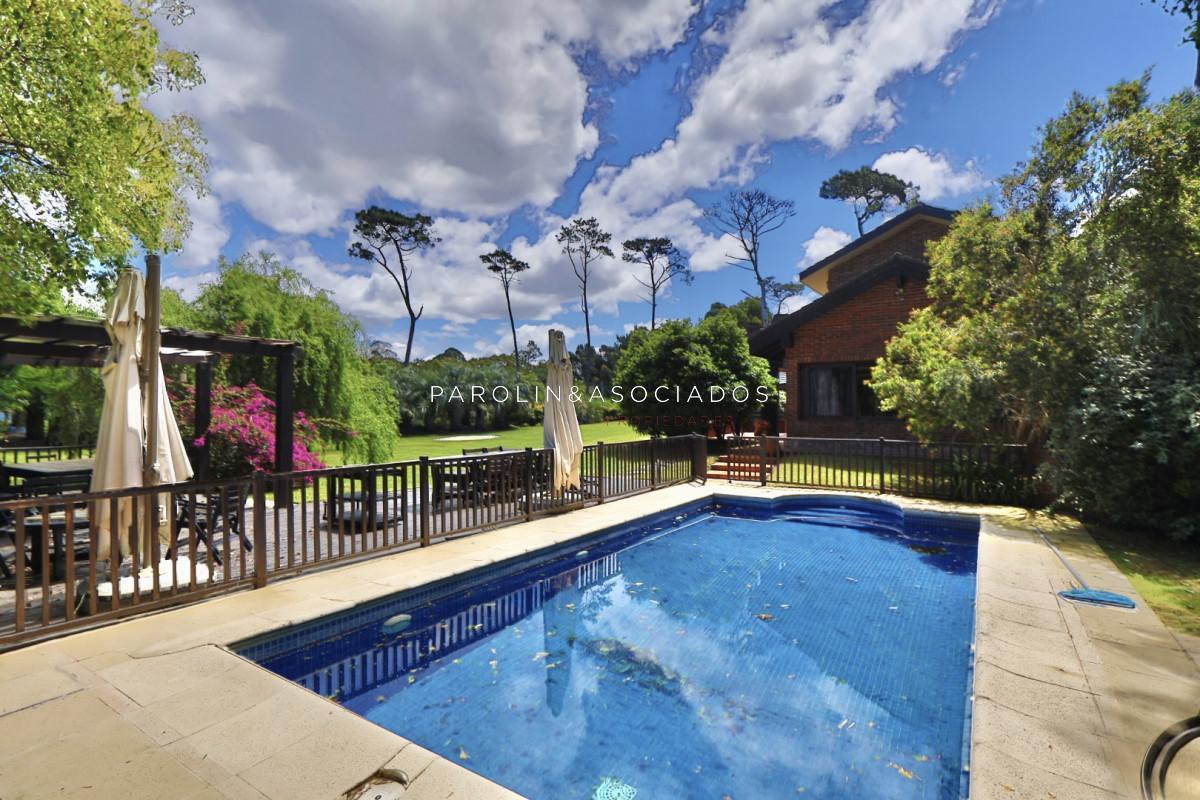 Foto de VENTA CASA 7 DORMITORIOS + DEPENDENCIA DE SERVICIO Y CASA DE HUESPED, imagen 1