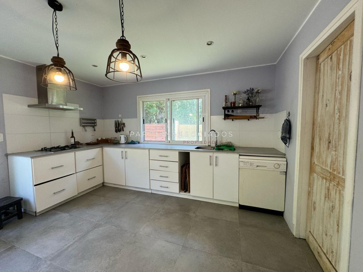 Foto de Casa a la venta Punta del Este, 4 dormitorios con piscina, imagen 3